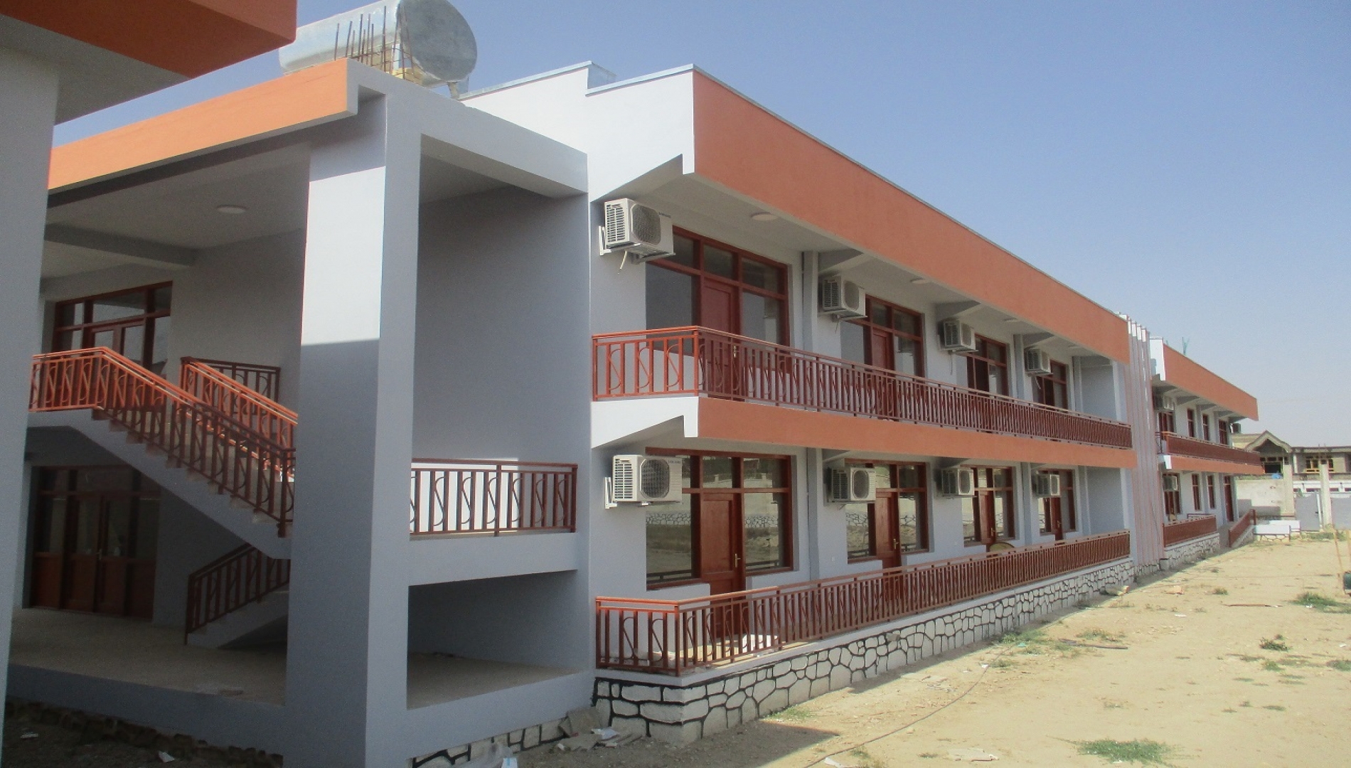 اعمار ساختمان خوابگاه  و سالون طعام خوری پرورشگاه با گنجایش دوصد  نفر در ولایت سرپل